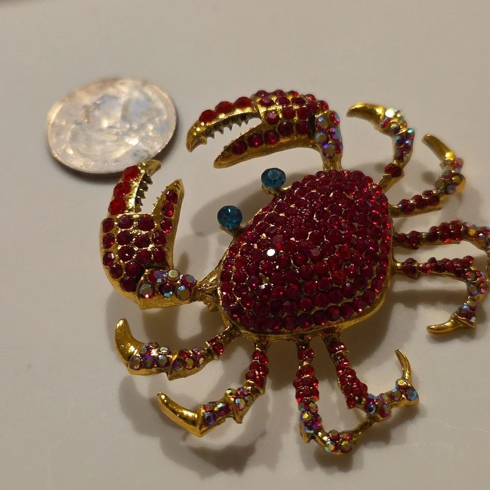 Crab Chic Statement Brooch Sweater Jacket Bag Hat Scarf Pin | NWOT